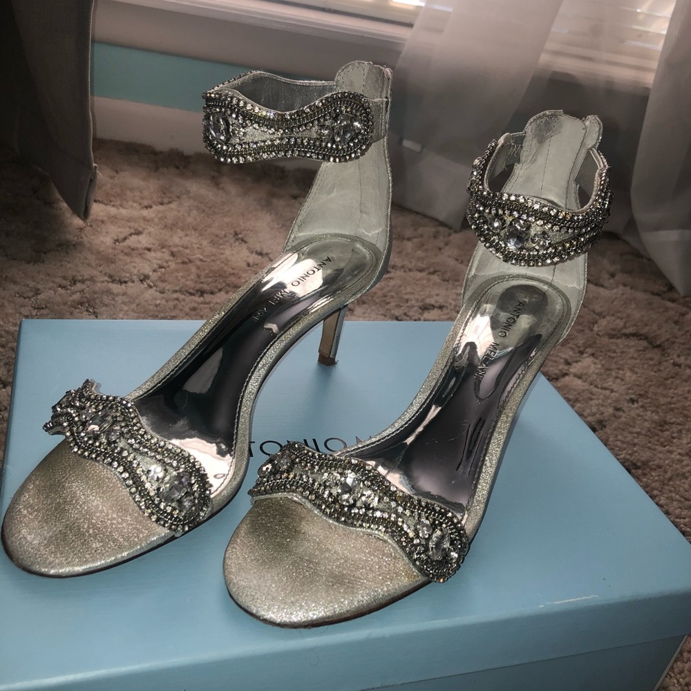 Silver Antonio Melani Heels! Size 8!